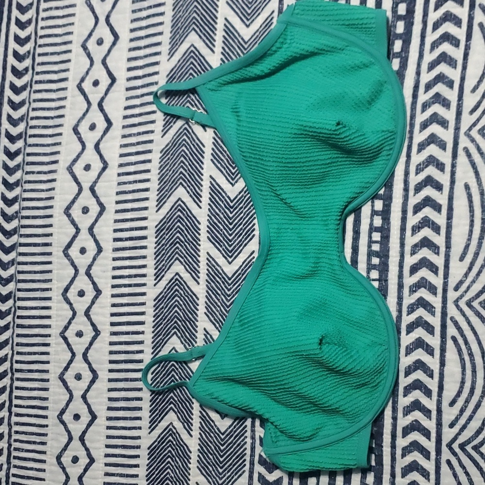 Old Navy bikini top